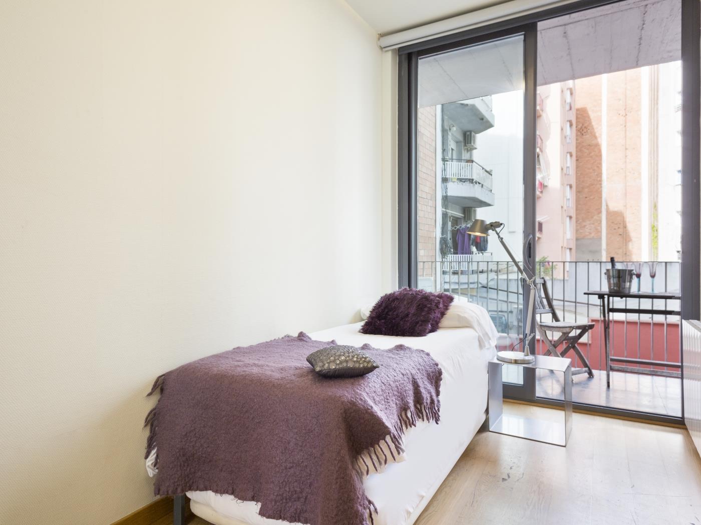 Apartamento con Piscina en El Borne para 8 - My Space Barcelona Apartamentos