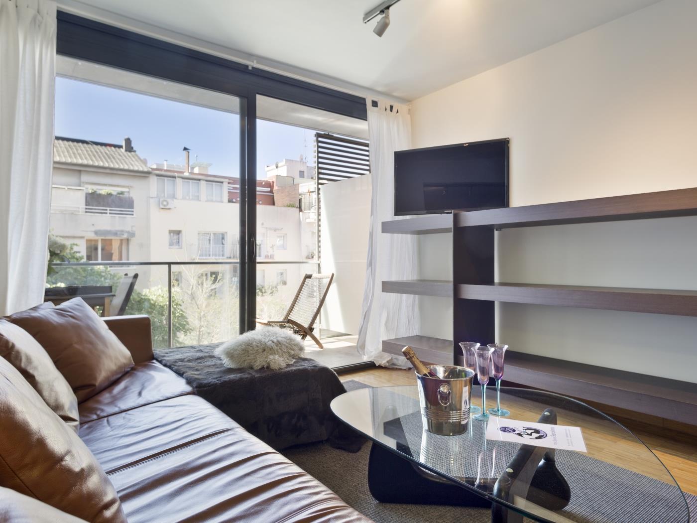 Apartamento Corporativo en el Centro de la Ciudad con balcón para 6 - My Space Barcelona Apartamentos