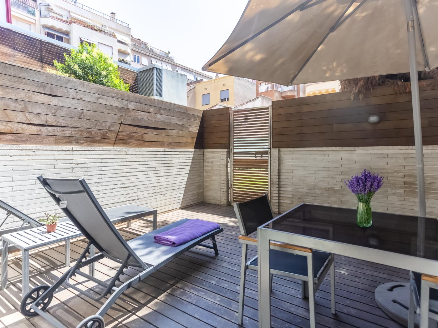 My Space Barcelona Piso con Terraza y Piscina cerca Centro de Barcelona para 8 - My Space Barcelona Apartamentos