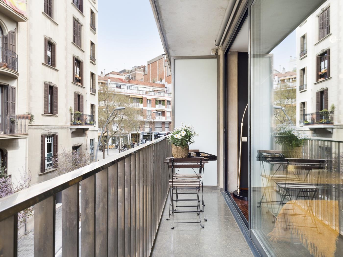 Piso de Lujo para Ejecutivos en el Centro de la Ciudad para 4 - My Space Barcelona Apartamentos