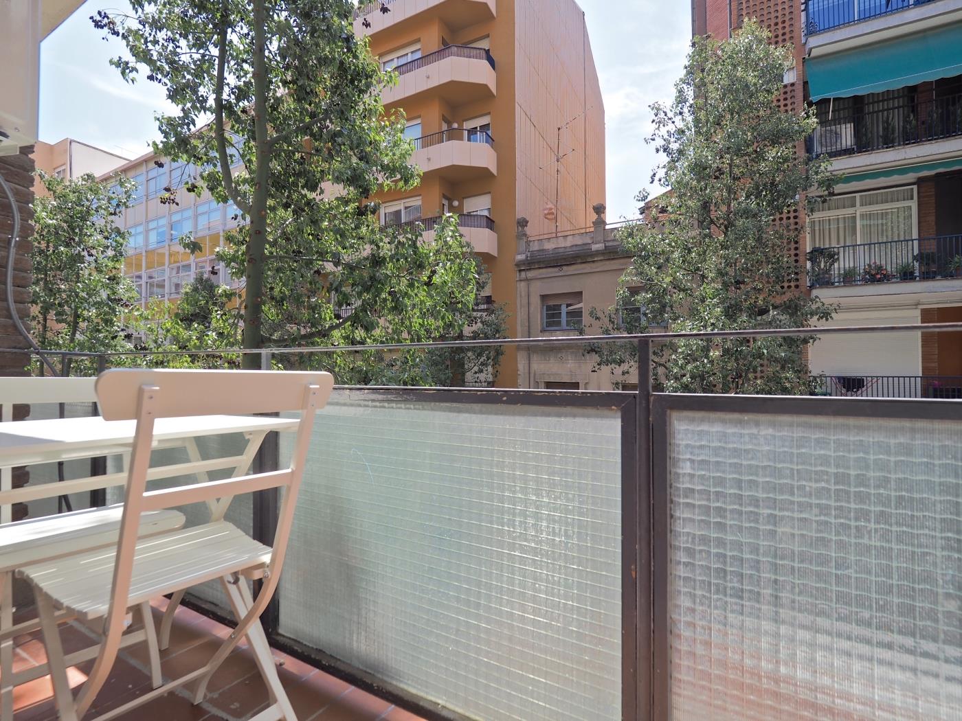 Apartamento para ejecutivos en Les Corts cerca del Camp Nou para 5 - My Space Barcelona Apartamentos