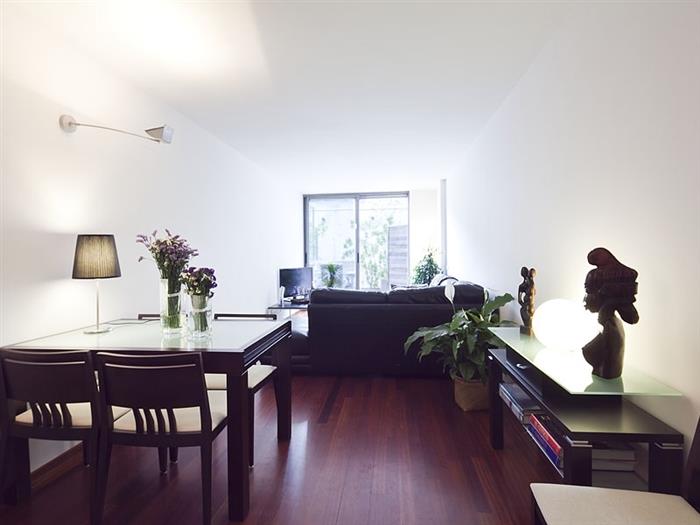 Espaciosa habitación en dúplex con terraza para profesionales y estudiantes - My Space Barcelona Apartamentos