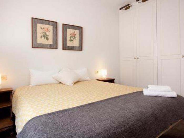Encantador y luminoso apartamento en Hospital Clinic con terraza privada - My Space Barcelona Apartamentos