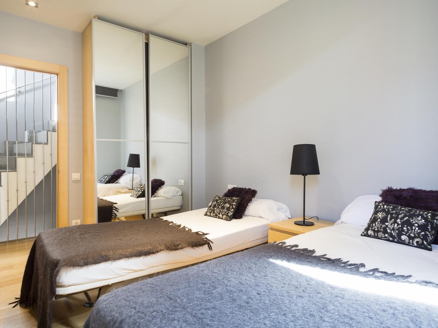 4 apartamentos con terraza y piscina compartida en el corazón de Gràcia - My Space Barcelona Apartamentos
