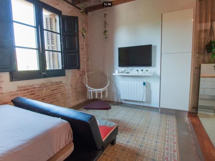 Encantador apartamento con balcón para alquileres temporales en Plaza Real - My Space Barcelona Apartamentos