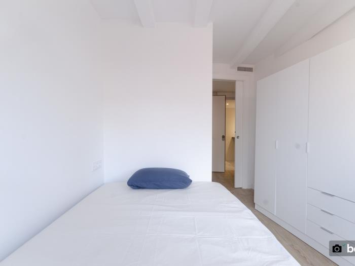 Habitación con balcón privado en Poble Sec - My Space Barcelona Apartamentos