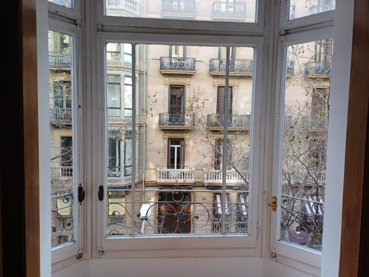 Piso con encanto junto al corazón del Paseo de Gracia - My Space Barcelona Apartamentos