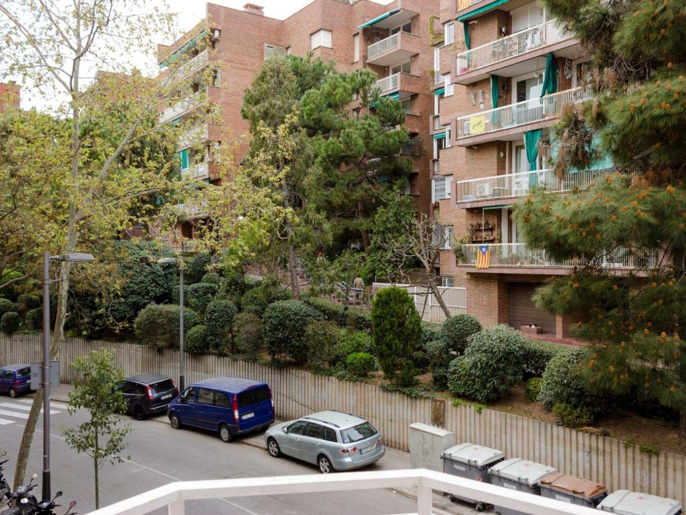 Encantador apartamento de 4 dormitorios cerca del Parque Güell - My Space Barcelona Apartamentos