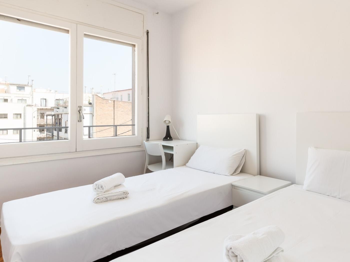 Apartamento para 5 personas en Calle Sepulveda . - My Space Barcelona Apartamentos