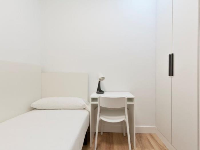 Amplio apartamento para 7 personas en Balmes - My Space Barcelona Apartamentos