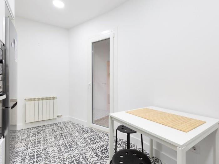 ¡Encantador piso con capacidad para 7 personas cerca del corazón de la ciudad! - My Space Barcelona Apartamentos