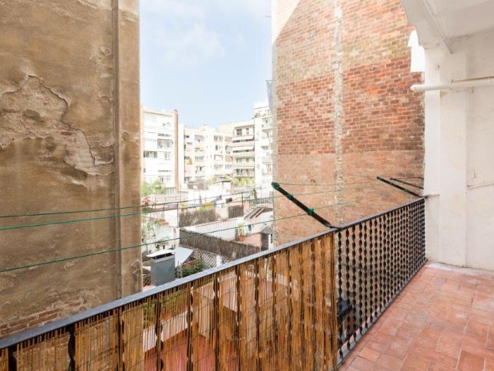 ¡Encantador piso con capacidad para 6 personas cerca del corazón de la ciudad! - My Space Barcelona Apartamentos