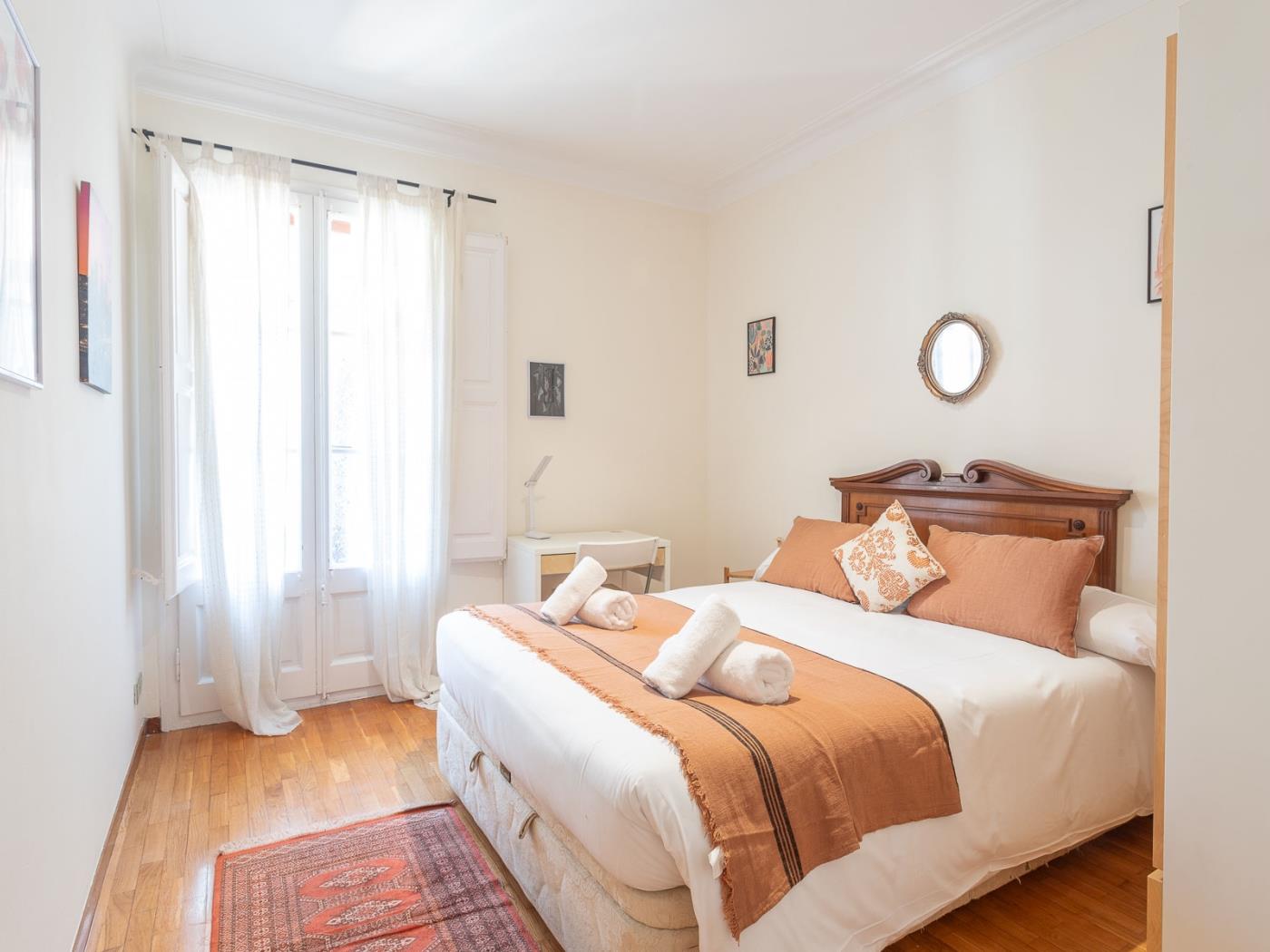 ¡Encantador piso con capacidad para 6 personas cerca del corazón de la ciudad! - My Space Barcelona Apartamentos