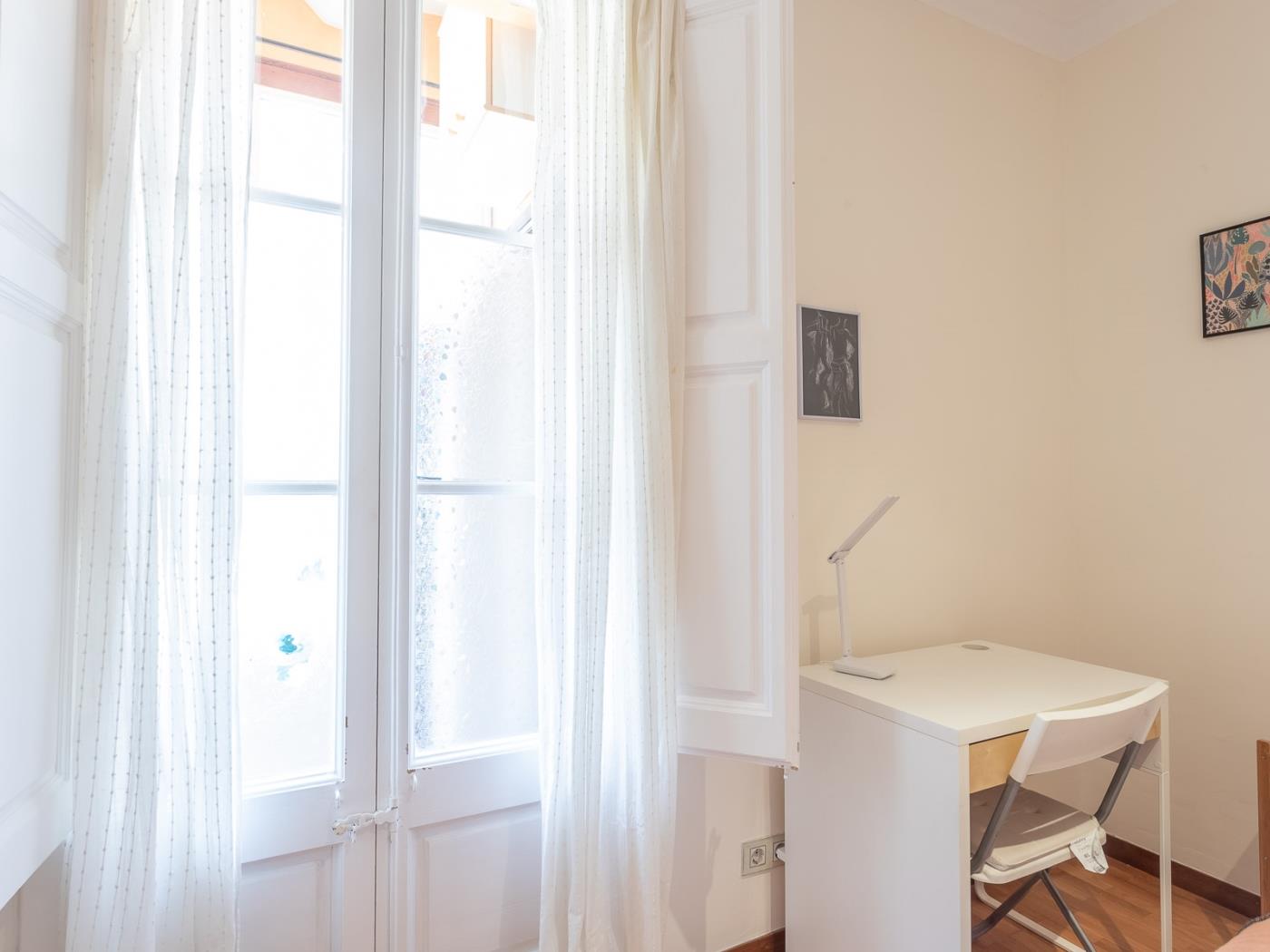 ¡Encantador piso con capacidad para 6 personas cerca del corazón de la ciudad! - My Space Barcelona Apartamentos