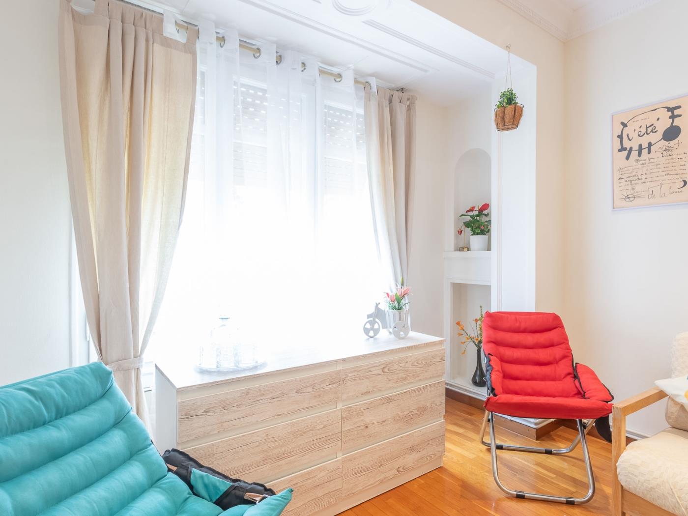 ¡Encantador piso con capacidad para 6 personas cerca del corazón de la ciudad! - My Space Barcelona Apartamentos