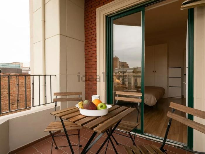 'Vive el Encanto de la Gran Vía en Este Espectacular Piso de 4 Do - My Space Barcelona Apartamentos