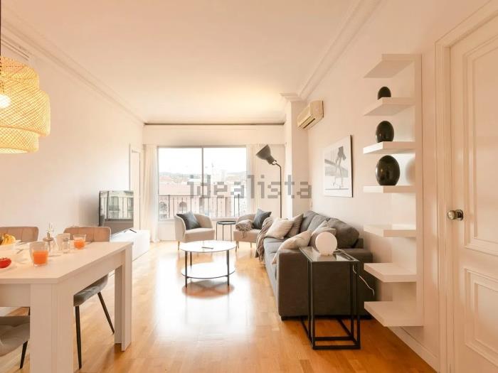 'Vive el Encanto de la Gran Vía en Este Espectacular Piso de 4 Do - My Space Barcelona Apartamentos