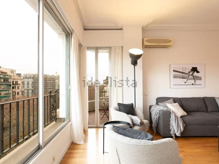 'Vive el Encanto de la Gran Vía en Este Espectacular Piso de 4 Do - My Space Barcelona Apartamentos