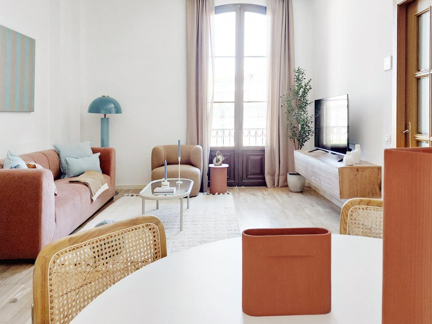 Apartamento soleado de 2 habitaciones junto al Hotel Palace - My Space Barcelona Apartamentos