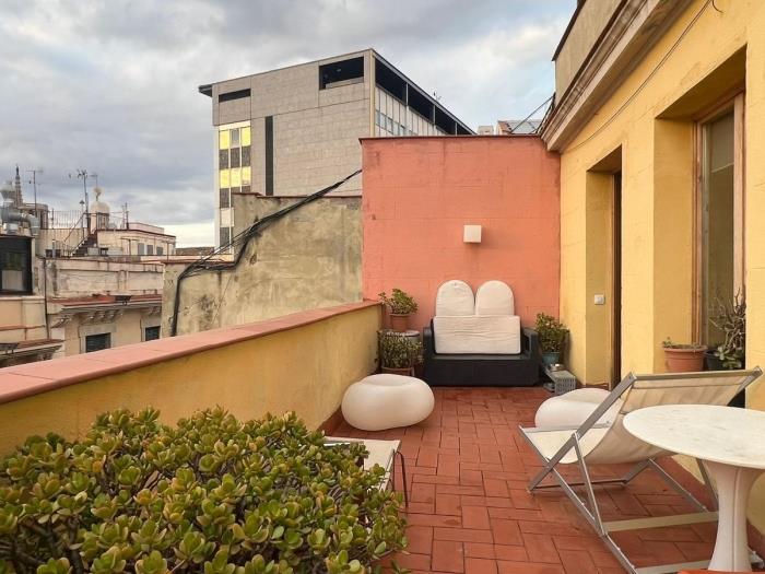 Ático reformado de 2 hab. con terraza en el Barrio Gótico - My Space Barcelona Apartamentos
